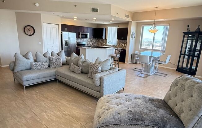2 beds, 2.5 baths, $2,750, Unit Unit 1311