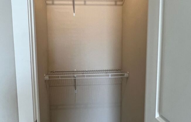 1 bed, 1 bath, 675 sqft, $1,160, Unit X201