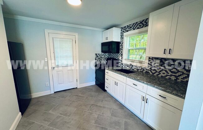 2 beds, 1 bath, $1,350