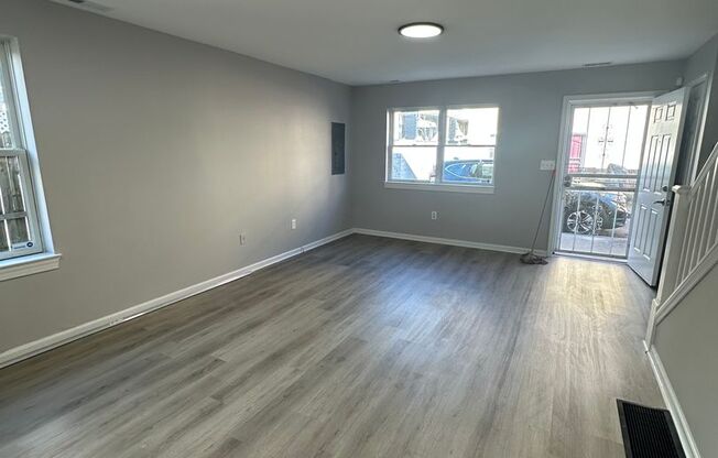 Fully Renovated South Philly Gem — End‑of‑Row with Outdoor Space