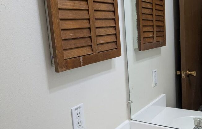 2 beds, 1.5 baths, 1,000 sqft, $1,451, Unit 8199-8199C