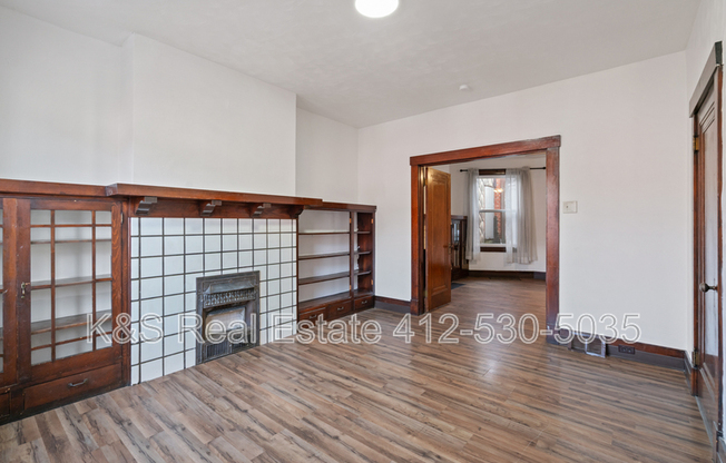 819 BROADWAY AVE