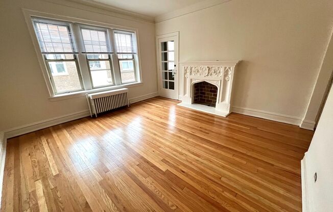 930-936 Judson Ave, Evanston