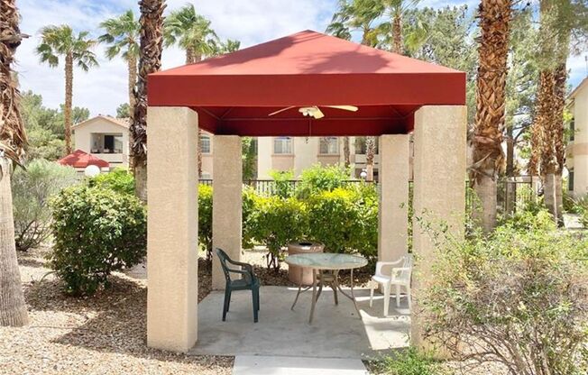 3 beds, 2 baths, $1,750, Unit # 2020