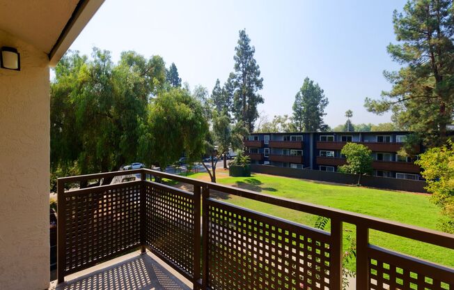 2 beds, 1 bath, 925 sqft, $2,350, Unit 307