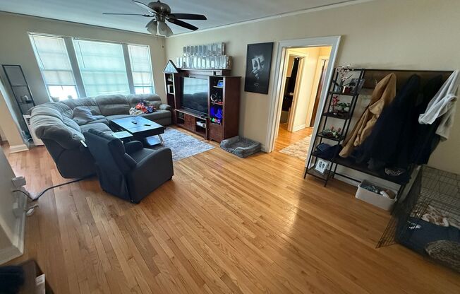 1423-35 Martha Washington Dr.