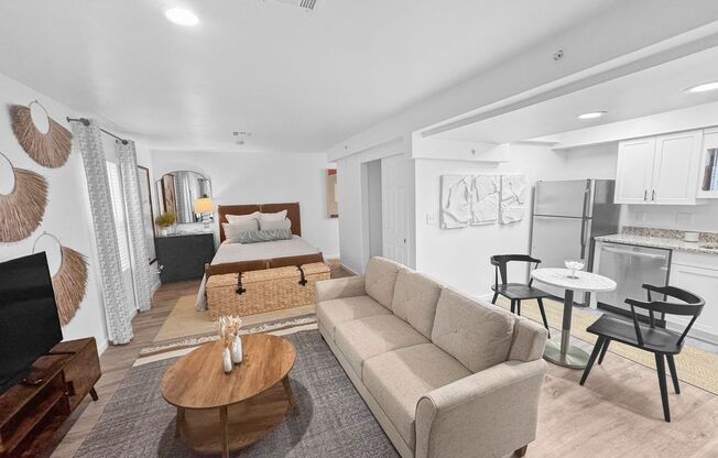 Studio, 1 bath, 500 sqft, $1,195, Unit 1008-104