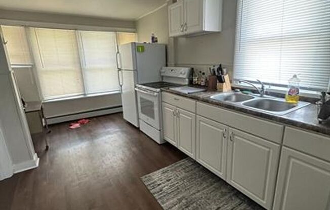 704 N Lincoln Ave. Urbana, IL 61801