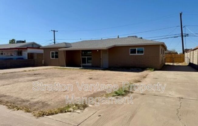 2812 W MONTECITO AVE