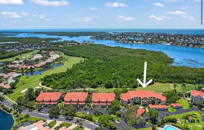 Seasonal Retreat in Prestigious Windstar on Naples Bay – 4650 Yacht Harbor Dr #125