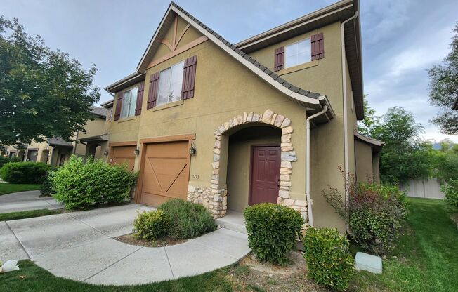 LOVE where you LIVE! 3 bd. 2.5 bath Luxury! PRICE DROP!