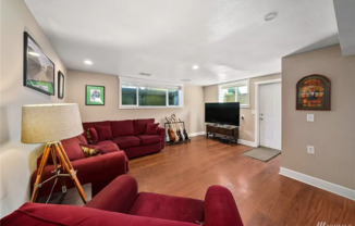 1415 G ST SE
