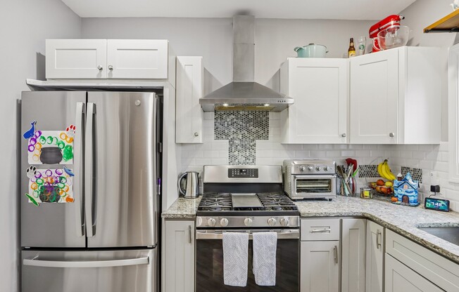 3 beds, 2.5 baths, 1,628 sqft, $3,800