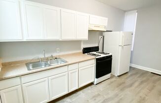 Cozy 2 Bed/1 Bath Home in Dutchtown!