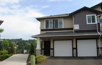 Progress Ridge townhome in a great neighborhood with amazing views!