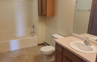 2 beds, 1 bath, 955 sqft, $1,195