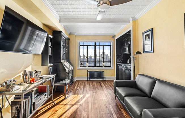 Studio, 1 bath, $2,875, Unit 1629