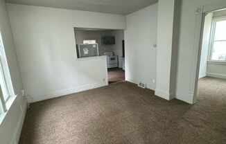 3 beds, 2 baths, $990