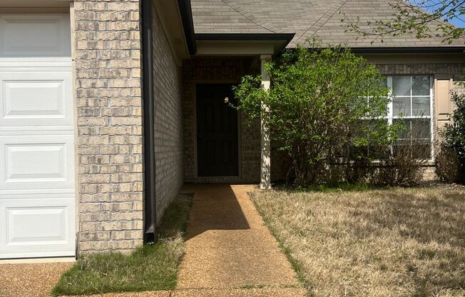 Remodeled beautiful 3 bd 2 bath located in a desirable Cordova subdivision. No Pets Allowed.