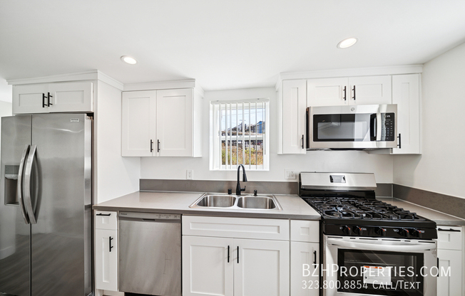 1267 VIN SCULLY AVE