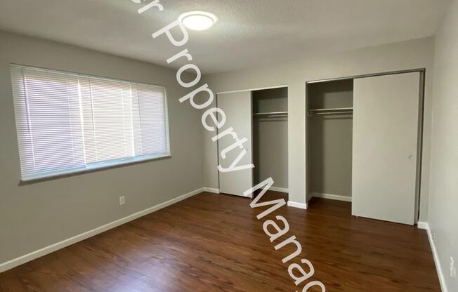 1 bed, 1 bath, 650 sqft, $895, Unit 2140 Hampton Ave #201