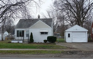 Quaint Two bedroom home near elementary school.  Great starter home!