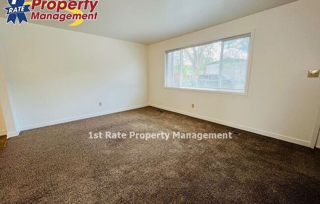 1109 S LEADVILLE AVE