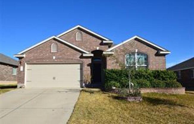 4 Bed / 2 Bth with a great backyard
