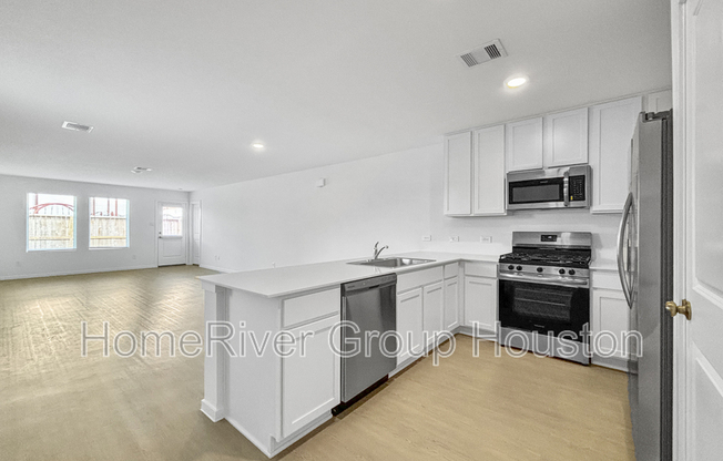 6019 STANDPIPER LOOP