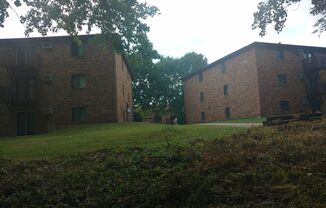 Cedar Creek Apartments-Oshkosh
