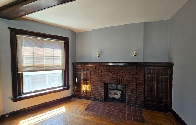 1 bed, 1 bath, 900 sqft, $950, Unit #27