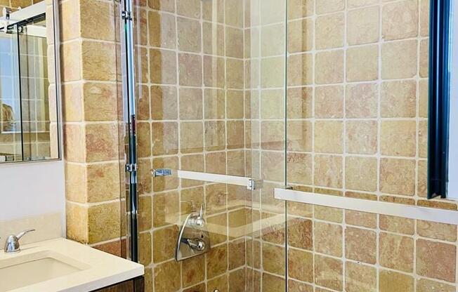 2 beds, 2.5 baths, 1,392 sqft, $9,000, Unit 12D