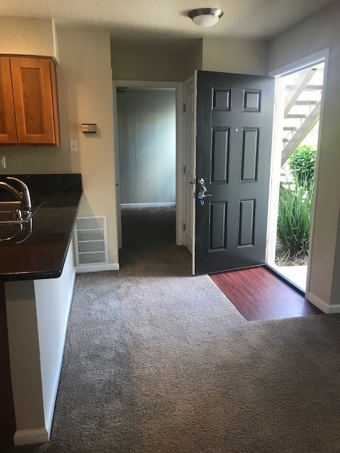 2 beds, 2 baths, 900 sqft, $2,025, Unit 158