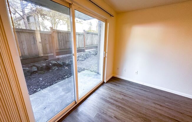 1 bed, 1 bath, 528 sqft, $1,425, Unit 101