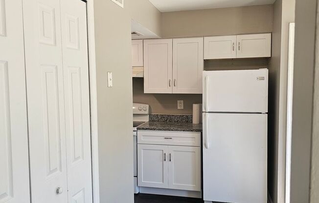 12737 Woodside Lane, Newport News - Available NOW