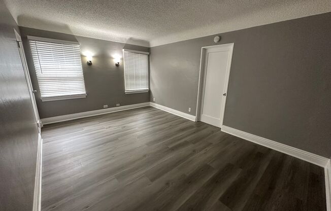 2 beds, 1 bath, $2,045