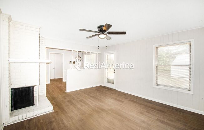 FULLY RENOVATED home in great part of 38135!
