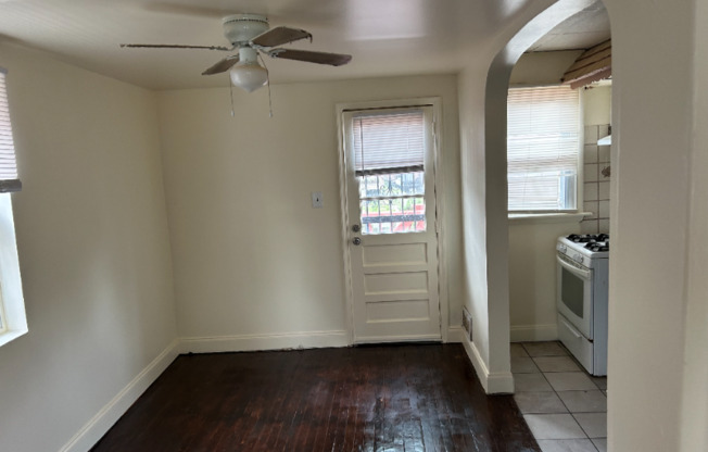 800 GLENWOOD AVE