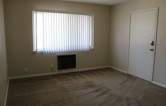 1 bed, 1 bath, 650 sqft, $800, Unit 6115 #02