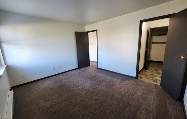 1 bed, 1 bath, 700 sqft, $1,200, Unit 2