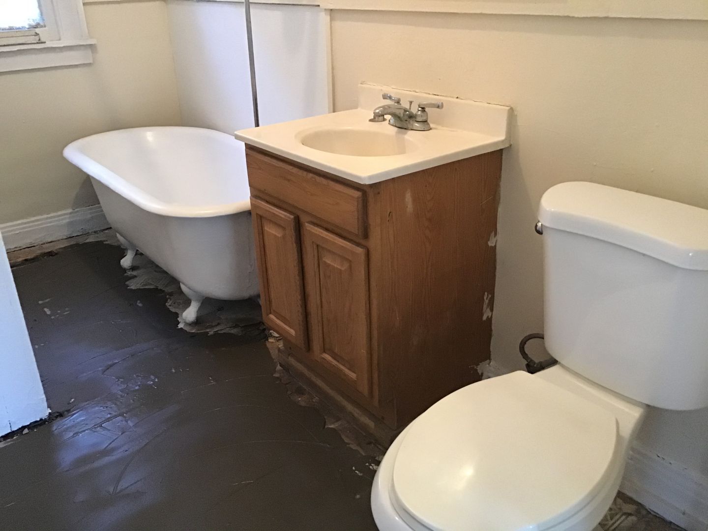 2501 S 15th Pl./1551 W Arthur Ave