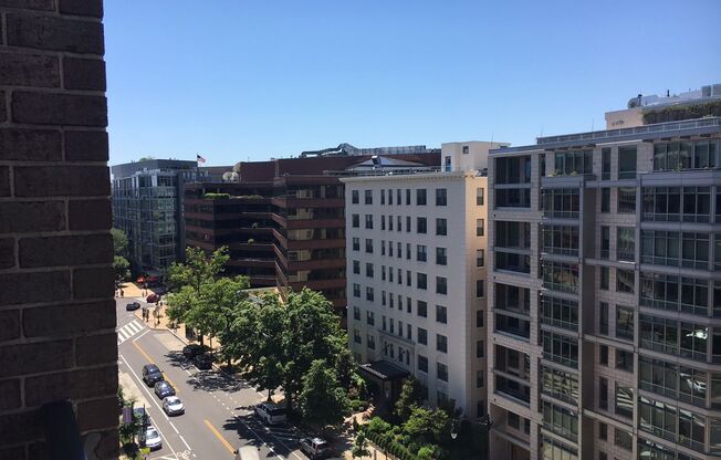 Studio, 1 bath, 440 sqft, $2,887, Unit 0631