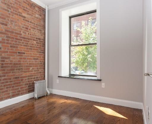 2 beds, 1 bath, $3,995, Unit 3FE
