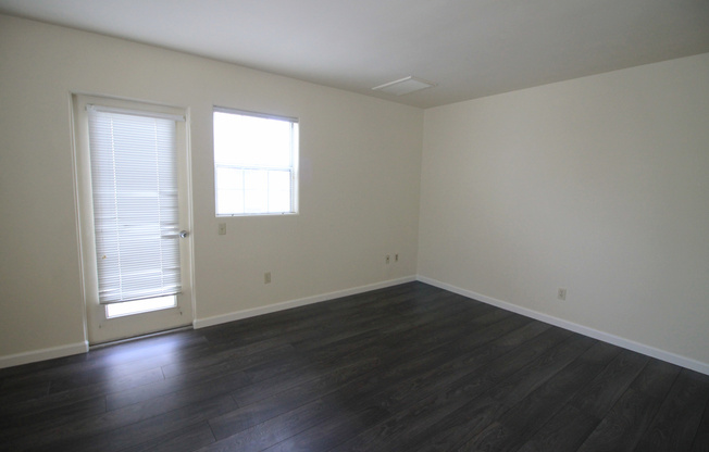 1447-1457 Garnet Avenue