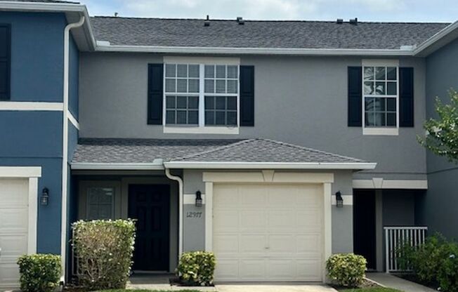 12977 Lexington Summit St.