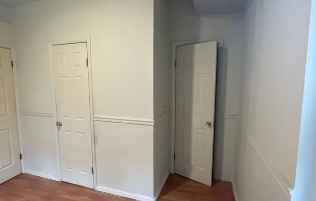 1 bed, 1 bath, $800, Unit Unit 1