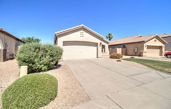 Fully Furnished, Remodeled 3 Bedroom + 2 Bathroom Home with Pool on Lush Golf Course Lot in Gilbert