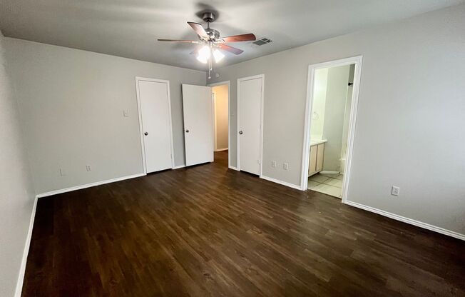 2 beds, 2.5 baths, $1,750