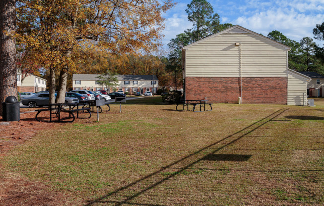 BBQ & Picnic Area at Brynn Marr Village | Apartment Homes For Rent in Jacksonville, NC