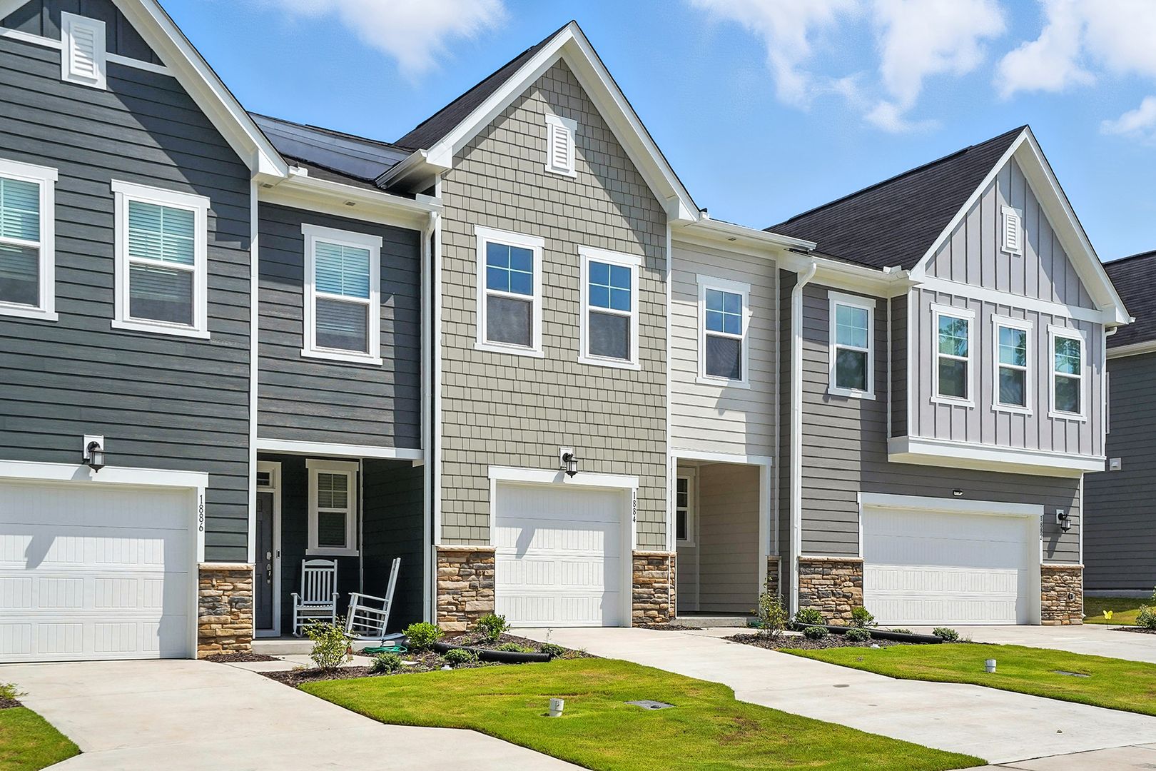 BRAND NEW TOWNHOME Available now, Depot 499 Apex!